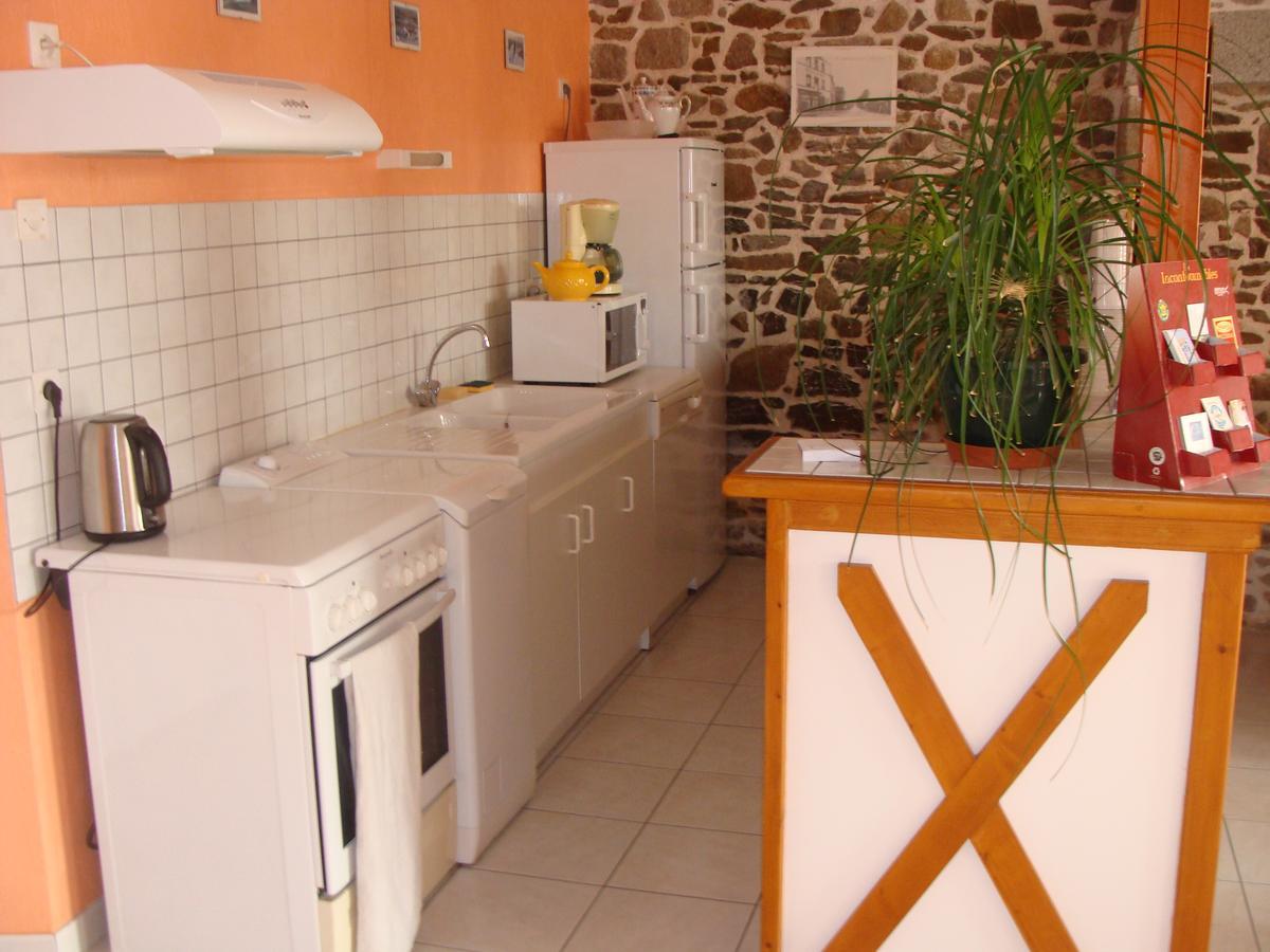 Chambres D'Hotes Le Petit Angle Saint-Broladre Zewnętrze zdjęcie