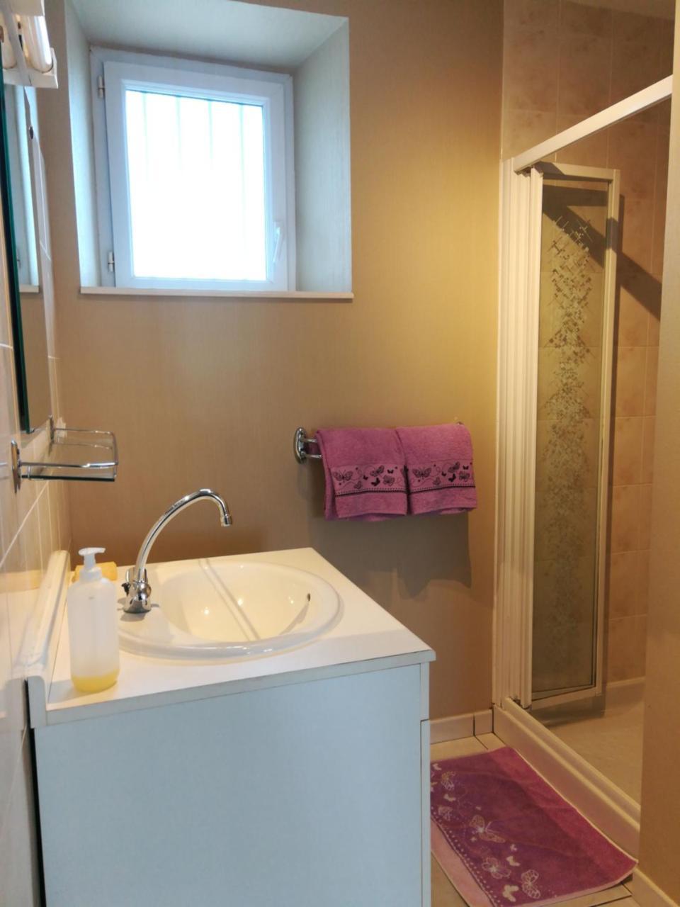 Chambres D'Hotes Le Petit Angle Saint-Broladre Zewnętrze zdjęcie